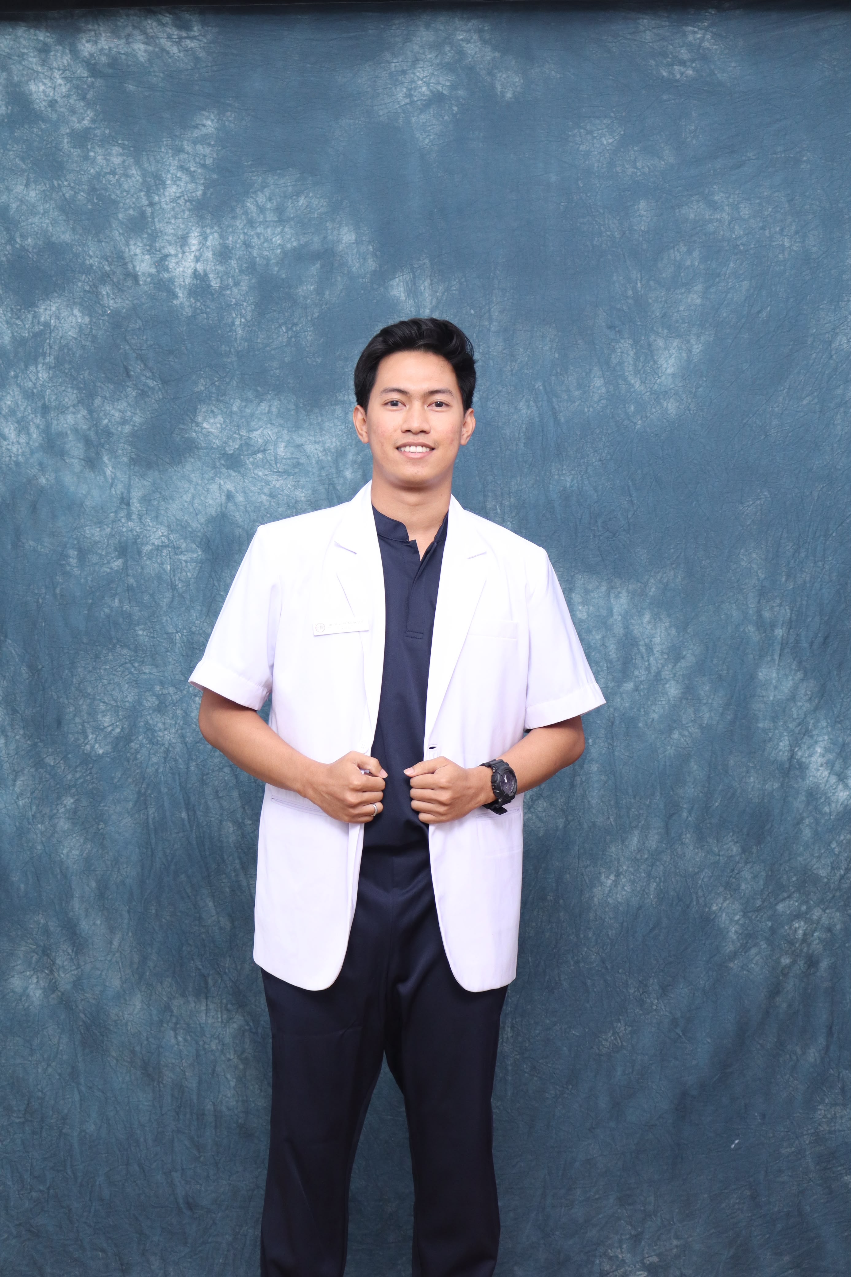 dr. Hikam Yanwar Pradana